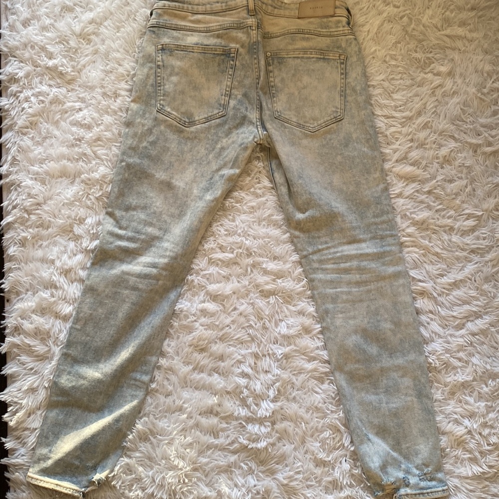 H&M Distressed Skinny Jeans - Picture 7 of 8